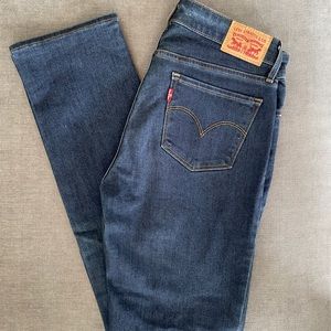Original 712 Levi’s Jeans